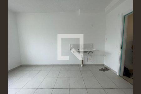 Sala/Cozinha de apartamento para alugar com 2 quartos, 32m² em Jardim Celeste, São Paulo