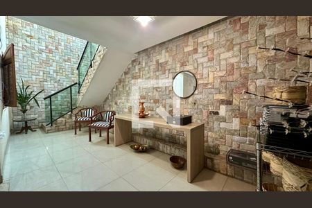 Sala  de casa à venda com 4 quartos, 446m² em Carlos Prates, Belo Horizonte