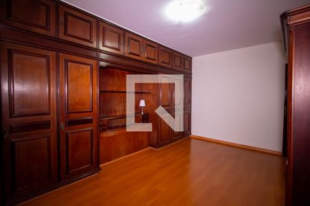 Suíte de casa para alugar com 2 quartos, 129m² em Ze Garoto, São Gonçalo