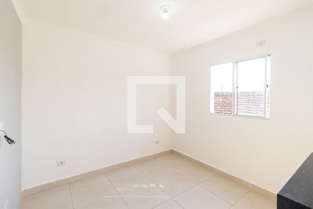 Sala de apartamento para alugar com 2 quartos, 65m² em Nova Mirim, Praia Grande