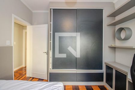 Quarto de apartamento à venda com 2 quartos, 83m² em Rio Branco, Porto Alegre