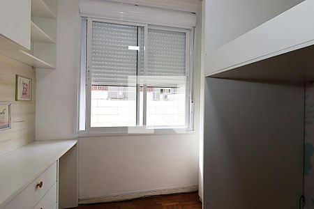 Quarto 1 - Janela  de apartamento para alugar com 2 quartos, 72m² em Vila Ipiranga, Porto Alegre