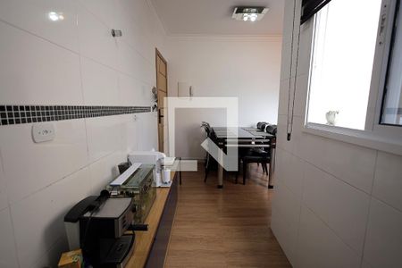 Sala de apartamento à venda com 2 quartos, 77m² em Vila Scarpelli, Santo André
