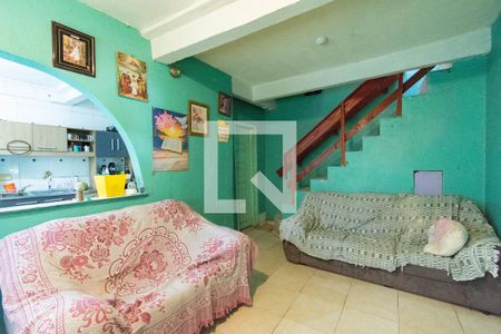 Casa à venda com 4 quartos, 60m² em Estância Velha, Canoas