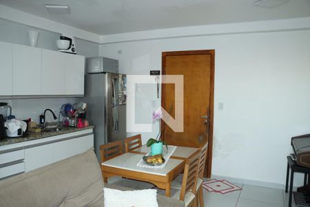 Apartamento para alugar com 3 quartos, 61m² em Jardim Marilu, Cotia