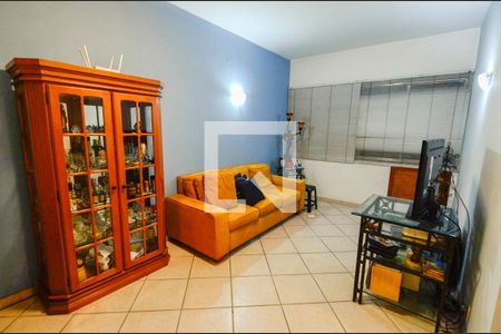 Sala de apartamento para alugar com 2 quartos, 90m² em Praça da Bandeira, Rio de Janeiro