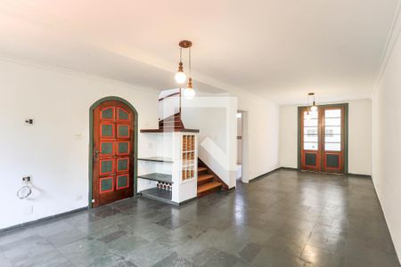 Sala de casa à venda com 3 quartos, 178m² em Vila Cordeiro, São Paulo