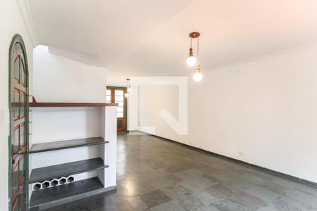 Sala de casa à venda com 3 quartos, 178m² em Vila Cordeiro, São Paulo