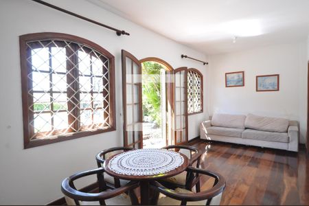 Sala de Jantar de casa à venda com 3 quartos, 999m² em Vila Albertina, São Paulo