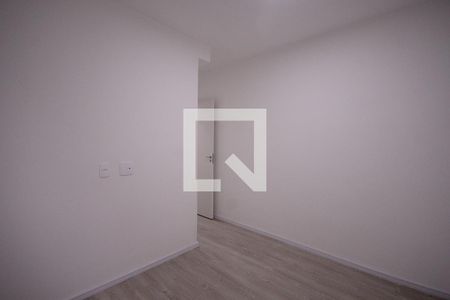 Quarto 2 de apartamento para alugar com 2 quartos, 38m² em Vila Vermelha, São Paulo