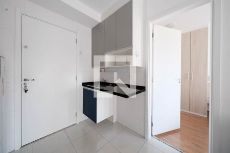Sala/Cozinha de apartamento para alugar com 1 quarto, 34m² em Vila Penteado, São Paulo