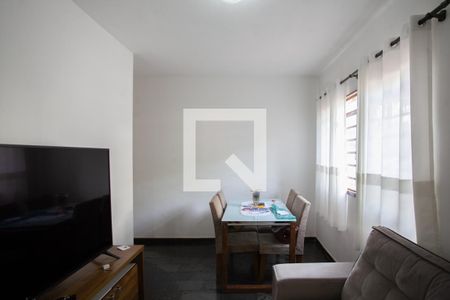 Sala de apartamento à venda com 3 quartos, 56m² em Serrano, Belo Horizonte