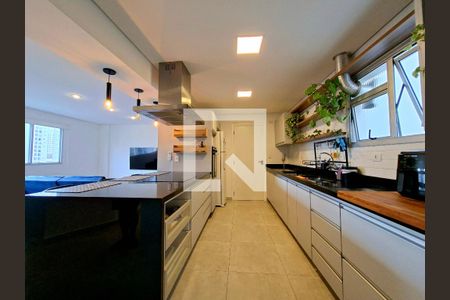 Cozinha de apartamento à venda com 4 quartos, 111m² em Vila Olímpia, São Paulo