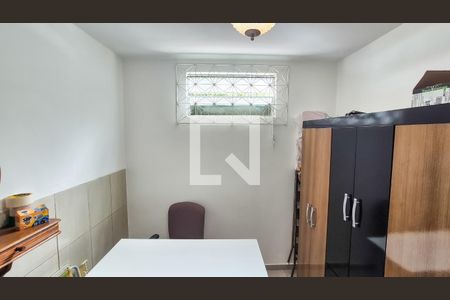 Casa para alugar com 3 quartos, 75m² em Penha, Rio de Janeiro