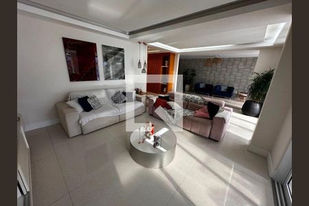 Casa à venda com 4 quartos, 230m² em Recreio dos Bandeirantes, Rio de Janeiro