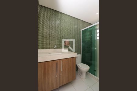 Banheiro da Suíte 1 de casa para alugar com 4 quartos, 170m² em Sumaré, São Paulo