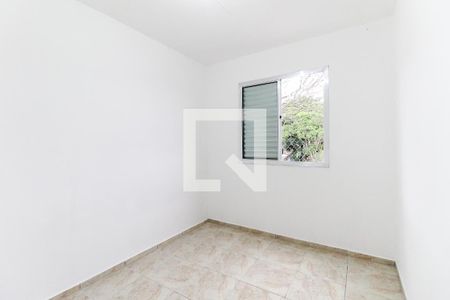 Quarto 2 de apartamento para alugar com 3 quartos, 56m² em Conjunto Residencial José Bonifácio, São Paulo