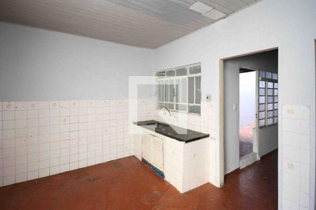 Sala/Cozinha de casa para alugar com 2 quartos, 80m² em Vila Bancaria, São Paulo