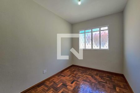 Quarto 1 de apartamento para alugar com 3 quartos, 67m² em Ipiranga, Belo Horizonte