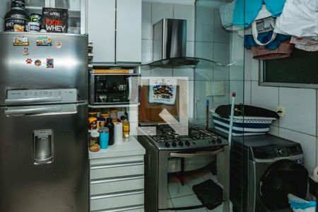 Apartamento à venda com 2 quartos, 47m² em São João Batista, Belo Horizonte