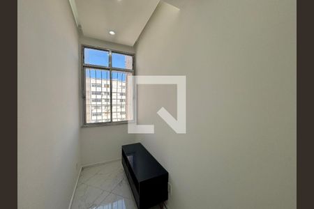 Quarto 1 de apartamento para alugar com 2 quartos, 78m² em Copacabana, Rio de Janeiro