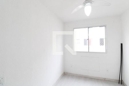Quarto 2 de apartamento para alugar com 2 quartos, 40m² em Cosmos, Rio de Janeiro
