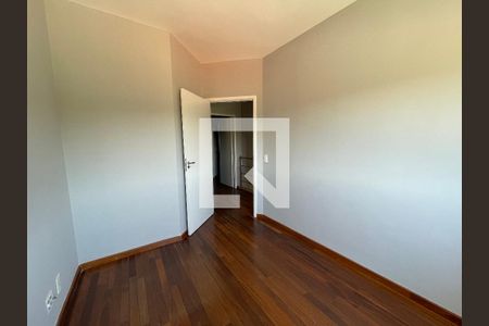 Quarto 1 de casa de condomínio para alugar com 3 quartos, 134m² em Jardim Ipes, Cotia