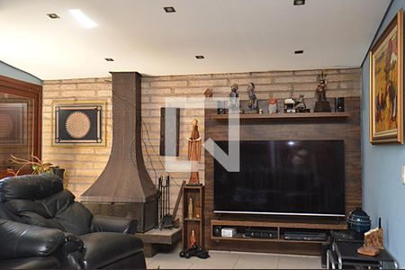 Sala de casa à venda com 3 quartos, 149m² em Sarandi, Porto Alegre