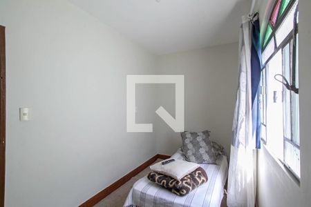 Quarto 2 de casa à venda com 5 quartos, 360m² em Lindeia (barreiro, Contagem