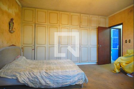 Suíte 1 de casa para alugar com 4 quartos, 650m² em Boa Vista, Porto Alegre