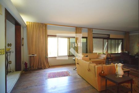 Sala de Estar de casa para alugar com 4 quartos, 650m² em Boa Vista, Porto Alegre