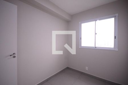 Quarto 1  de apartamento para alugar com 3 quartos, 61m² em Vila Vermelha, São Paulo