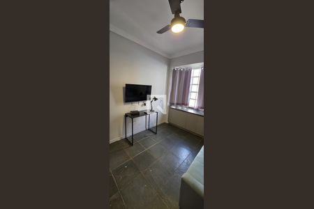 Sala de kitnet/studio para alugar com 1 quarto, 37m² em Vila Amélia, Ribeirão Preto