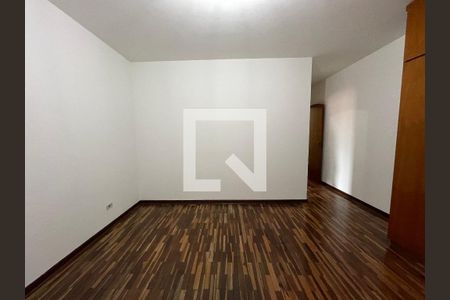 Quarto 1 de casa à venda com 4 quartos, 350m² em Jardim das Vertentes, São Paulo
