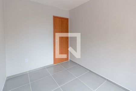 Quarto 1 de apartamento para alugar com 2 quartos, 43m² em Vila Alzira, Guarulhos