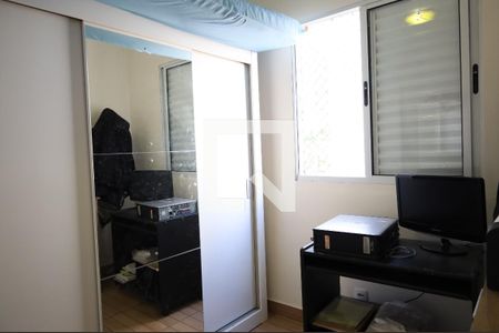 Apartamento à venda com 2 quartos, 44m² em Parque Guarapiranga, São Paulo