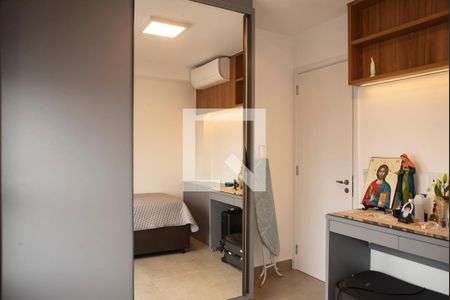 Quarto de apartamento à venda com 2 quartos, 65m² em Mirandópolis, São Paulo