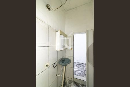 Banheiro  de casa para alugar com 2 quartos, 30m² em Jabaquara, São Paulo