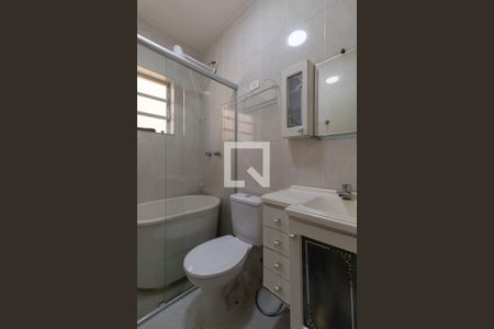 Banheiro Suíte de casa para alugar com 2 quartos, 125m² em Jardim Santa Maria, São Paulo