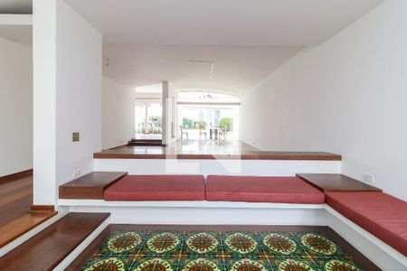 Sala de casa para alugar com 4 quartos, 588m² em Granja Julieta, São Paulo