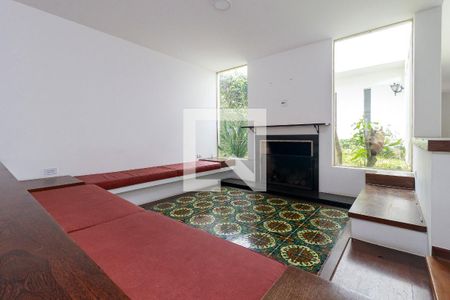 Sala de casa para alugar com 4 quartos, 588m² em Granja Julieta, São Paulo