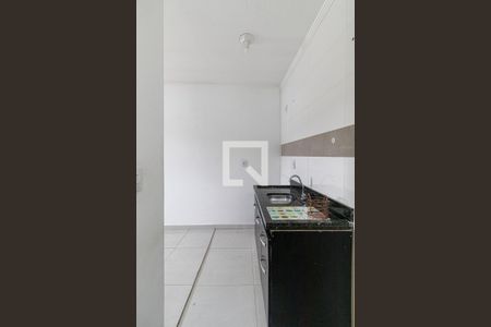 Sala/Cozinha/Área de Serviço  de apartamento à venda com 2 quartos, 40m² em Parque Guarani, São Paulo