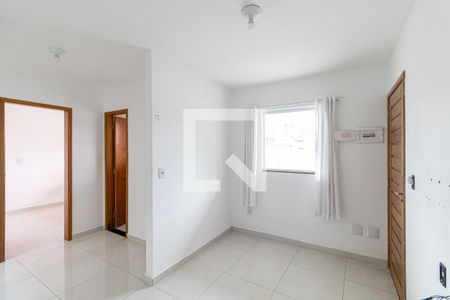 Sala/Cozinha/Área de Serviço  de apartamento à venda com 2 quartos, 40m² em Parque Guarani, São Paulo