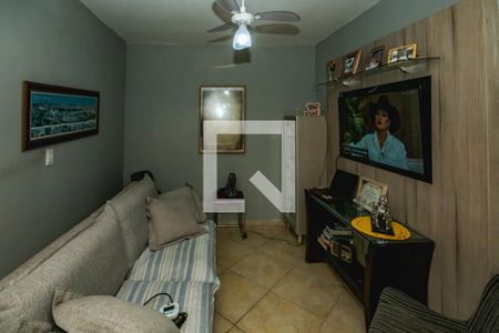 Casa à venda com 8 quartos, 420m² em Santa Mônica, Belo Horizonte