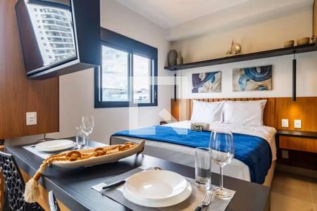 Quarto  de kitnet/studio para alugar com 1 quarto, 24m² em Pinheiros, São Paulo