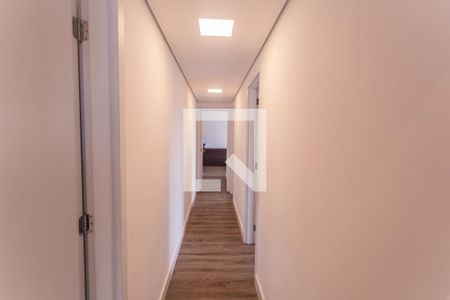 Corredor  de apartamento à venda com 4 quartos, 143m² em Cidade Nova, Belo Horizonte