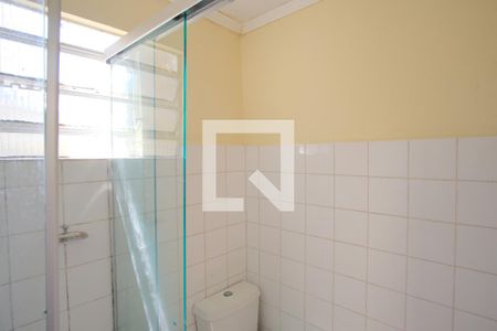 Banheiro de casa para alugar com 1 quarto, 35m² em Vila Aricanduva, São Paulo