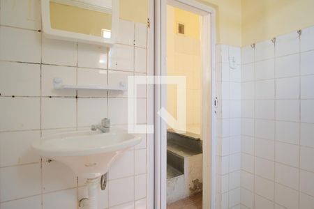 Banheiro de casa para alugar com 1 quarto, 35m² em Vila Aricanduva, São Paulo