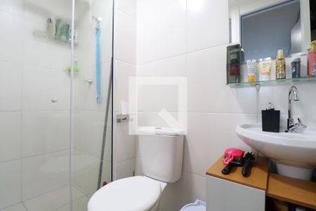 Banheiro de apartamento para alugar com 1 quarto, 25m² em Água Branca, São Paulo