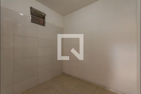 Quarto 1 de casa para alugar com 2 quartos, 50m² em Jardim Guanabara, Belo Horizonte
